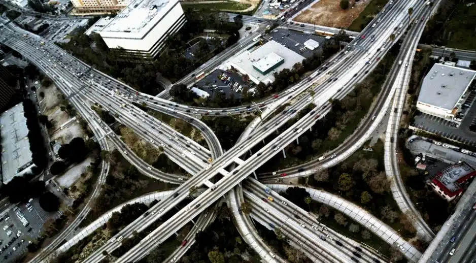 Transport groups urge Congress to support bipartisan infrastructure bill