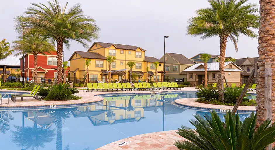 Inland Private Capital Corp. sells Orlando student-housing community