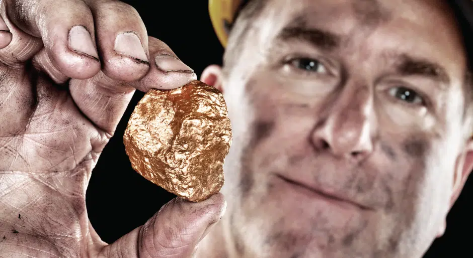 Blending gold with gold-mining equities