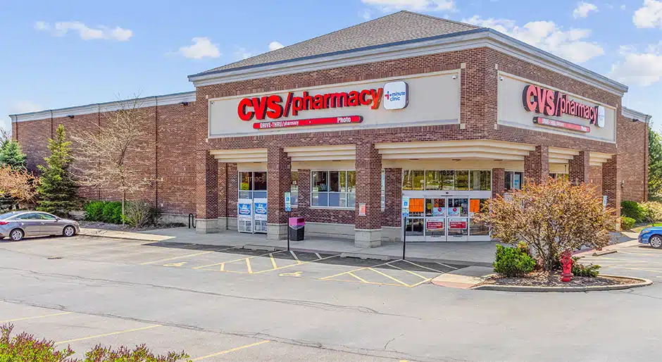HNWI buys Chicago-area retail building with pharmacy tenant