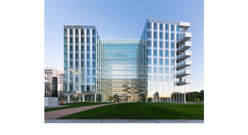 Skanska sells Parkview office building in Prague for €77m | News |  Institutional Real Estate, Inc.