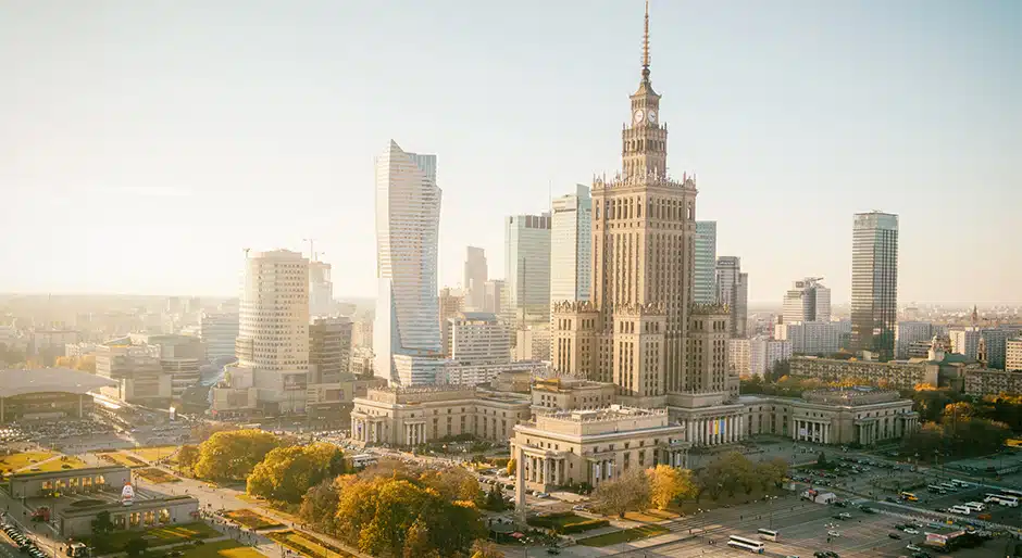 HANSAINVEST acquires Warsaw office tower for €285m