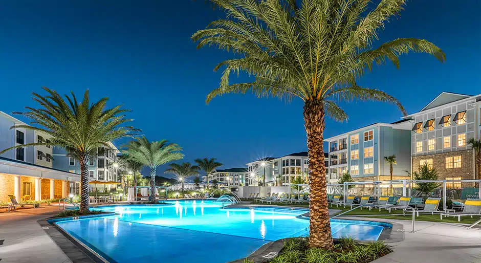 Phoenix Realty Group JV sells luxury garden-style apartment in Orlando for $97m