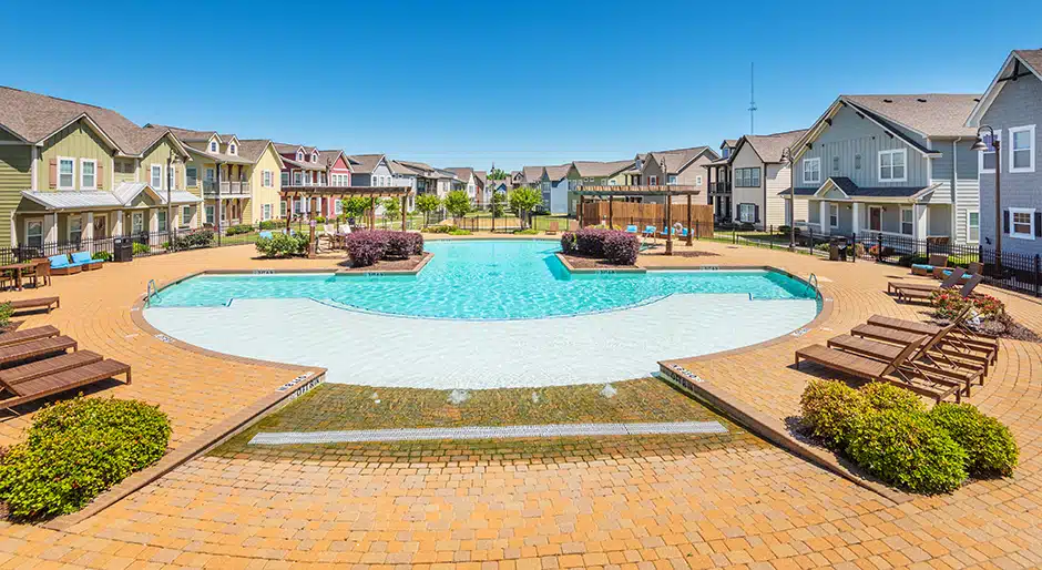 Centurion Property Group buys 958-bed, cottage-style, student-housing community