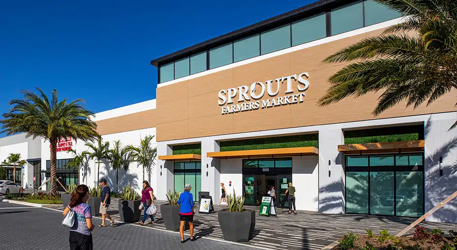 Grocery-anchored retail center in South Florida sells for $33m