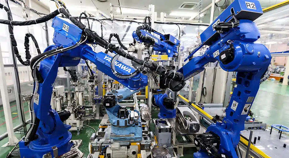 Record number of robots now employed by auto industry