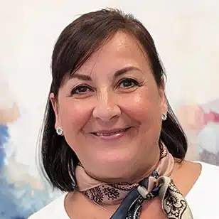 Doris Holinaty