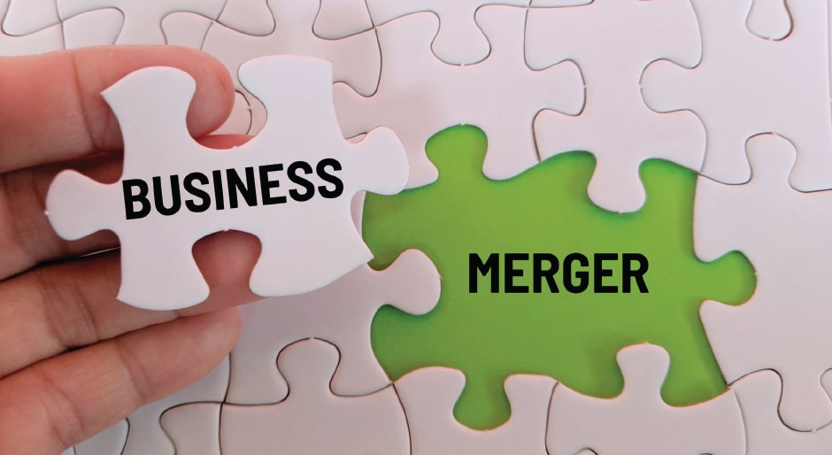 Nuveen agrees to acquire Schroders in £9.9b deal