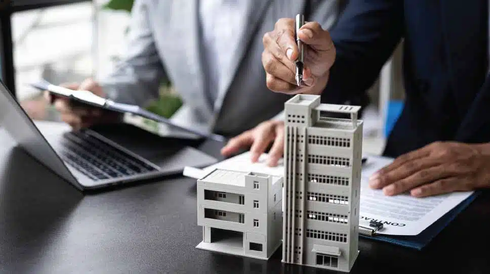 Nonlisted REIT sector holds steady as performance gap with listed peers widens